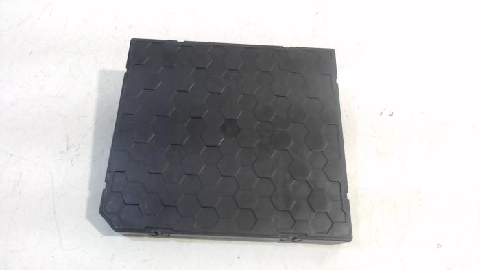 Gebruikte Bodycontrol Module Volkswagen Golf Prijs € 140,00 Margeregeling aangeboden door Van der Ven Autorecycling B.V.