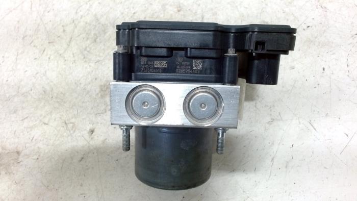 ABS Pomp van een Mercedes Citan 2017