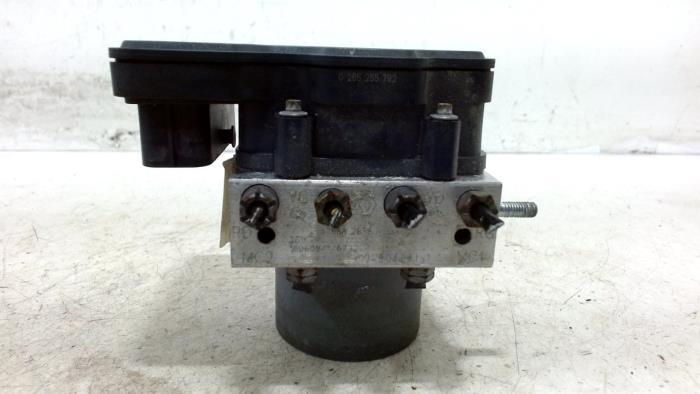 ABS Pomp van een Mercedes Citan 2017