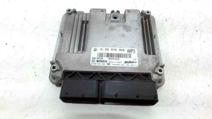 Gebruikte Computer Motormanagement Opel Insignia Prijs € 110,00 Margeregeling aangeboden door Van der Ven Autorecycling B.V.