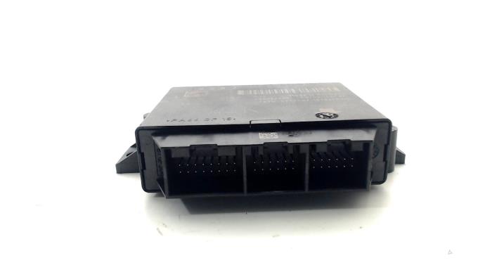 Gebruikte Computer Motormanagement Audi A1 Prijs € 135,00 Margeregeling aangeboden door Van der Ven Autorecycling B.V.