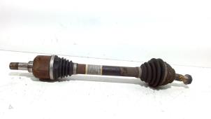 Gebruikte Homokineetas links-voor Citroen C3 Picasso Prijs € 15,00 Margeregeling aangeboden door Van der Ven Autorecycling B.V.