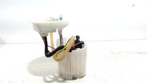 Gebruikte Tank element Pomp BMW 2-Serie Prijs € 70,00 Margeregeling aangeboden door Van der Ven Autorecycling B.V.