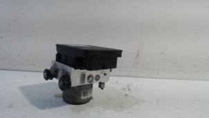 Gebruikte ABS Pomp Opel Insignia Prijs € 95,00 Margeregeling aangeboden door Van der Ven Autorecycling B.V.