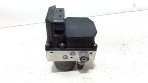 Gebruikte ABS Pomp Alfa Romeo GT Prijs € 85,00 Margeregeling aangeboden door Van der Ven Autorecycling B.V.