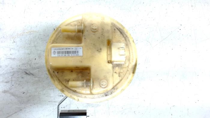 Gebruikte Tank element Pomp Renault Clio Prijs € 50,00 Margeregeling aangeboden door Van der Ven Autorecycling B.V.