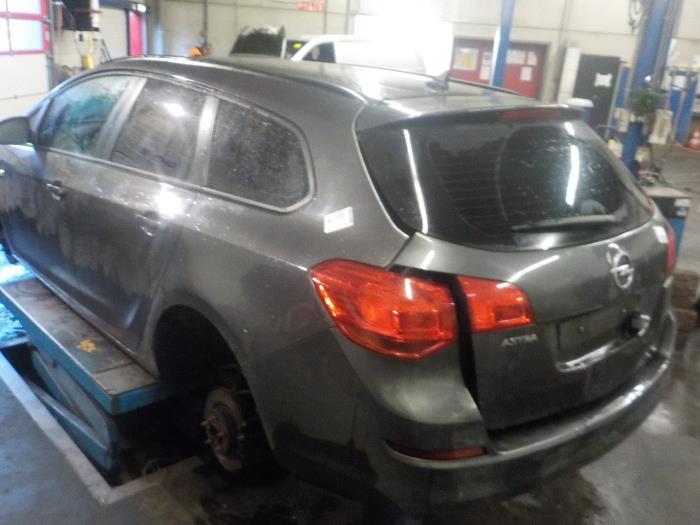 Luchtmassameter van een Vauxhall Astra 2012