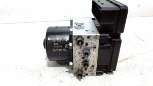 Gebruikte ABS Pomp Volkswagen Bestel Prijs € 125,00 Margeregeling aangeboden door Van der Ven Autorecycling B.V.