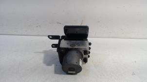 Gebruikte ABS Pomp Hyundai IX35 Prijs € 210,00 Margeregeling aangeboden door Van der Ven Autorecycling B.V.