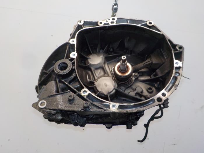 Gebruikte Versnellingsbak Peugeot 308 Prijs € 349,99 Margeregeling aangeboden door Van der Ven Autorecycling B.V.