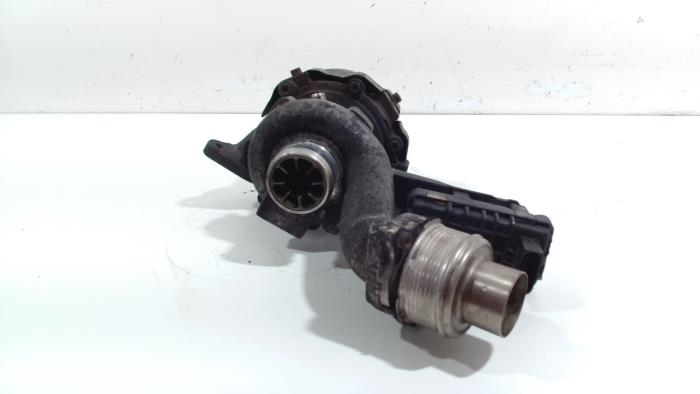 Gebruikte G-lader Audi A8 Prijs € 99,99 Margeregeling aangeboden door Van der Ven Autorecycling B.V.