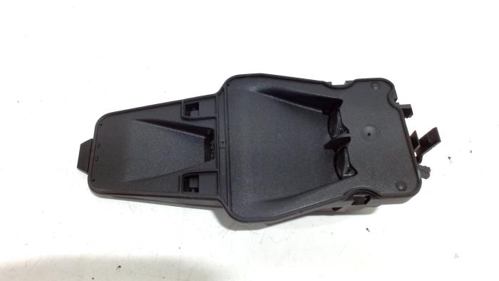 Gebruikte Sensor cruise control Volkswagen E-Up Prijs € 30,00 Margeregeling aangeboden door Van der Ven Autorecycling B.V.