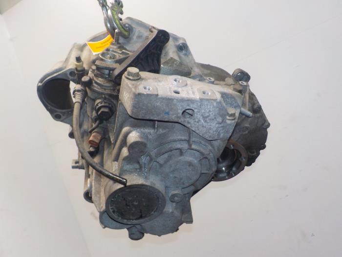 Versnellingsbak van een Volkswagen Golf 2014