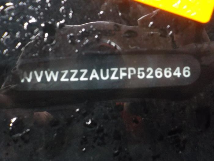 Versnellingsbak van een Volkswagen Golf 2014