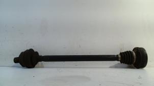 Gebruikte Homokineetas rechts-voor Audi A8 Prijs € 80,00 Margeregeling aangeboden door Van der Ven Autorecycling B.V.