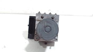 Gebruikte ABS Pomp Citroen C4 Grand Picasso Prijs € 80,00 Margeregeling aangeboden door Van der Ven Autorecycling B.V.