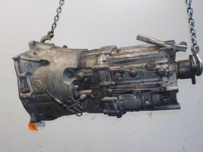 Versnellingsbak van een BMW 3-Serie 2005