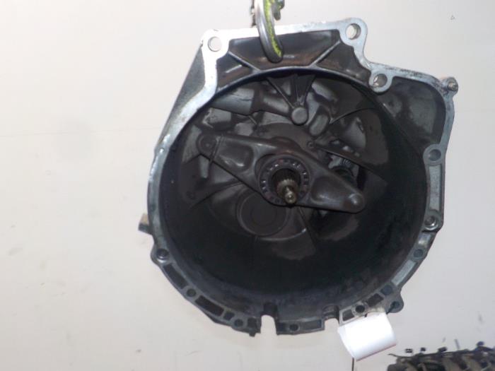 Versnellingsbak van een BMW 3-Serie 2005