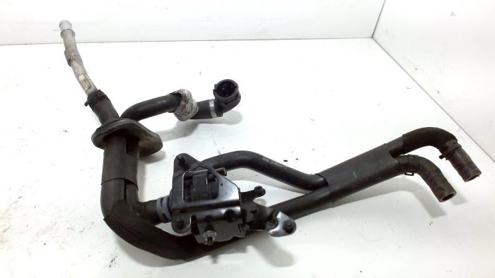 Gebruikte Waterpomp Audi RS6 Prijs € 165,00 Margeregeling aangeboden door Van der Ven Autorecycling B.V.