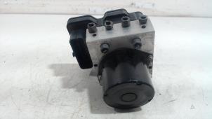 Gebruikte ABS Pomp Fiat 500 Prijs € 320,00 Margeregeling aangeboden door Van der Ven Autorecycling B.V.