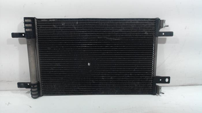 Gebruikte Airco Radiateur Peugeot 308 Prijs € 50,00 Margeregeling aangeboden door Van der Ven Autorecycling B.V.