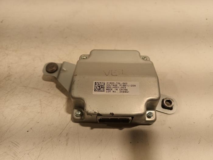 Gebruikte Computer Diversen Honda Civic Prijs € 45,00 Margeregeling aangeboden door Van der Ven Autorecycling B.V.