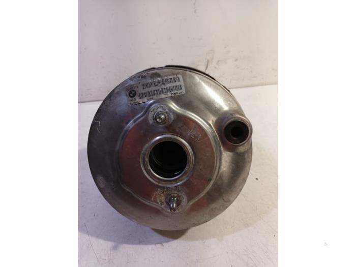 Gebruikte Rembooster BMW 5-Serie Prijs € 30,00 Margeregeling aangeboden door Van der Ven Autorecycling B.V.