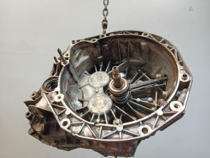 Gebruikte Versnellingsbak Opel Movano Prijs € 299,99 Margeregeling aangeboden door Van der Ven Autorecycling B.V.