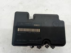 Gebruikte ABS Pomp Ford Fiesta Prijs € 75,00 Margeregeling aangeboden door Van der Ven Autorecycling B.V.