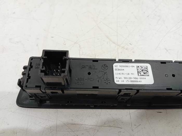 ESP Schakelaar van een BMW X5 2015