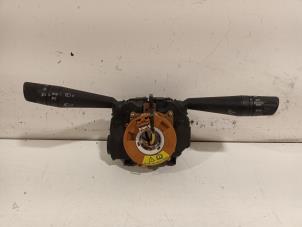 Gebruikte Combischakelaar Stuurkolom Fiat Fiorino Prijs € 55,00 Margeregeling aangeboden door Van der Ven Autorecycling B.V.