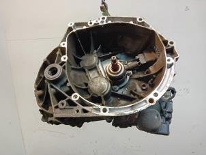 Gebruikte Automaatbak Peugeot 208 Prijs € 425,00 Margeregeling aangeboden door Van der Ven Autorecycling B.V.