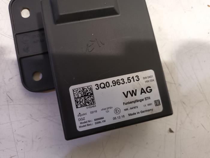 Computer Kachel van een Skoda Superb 2016