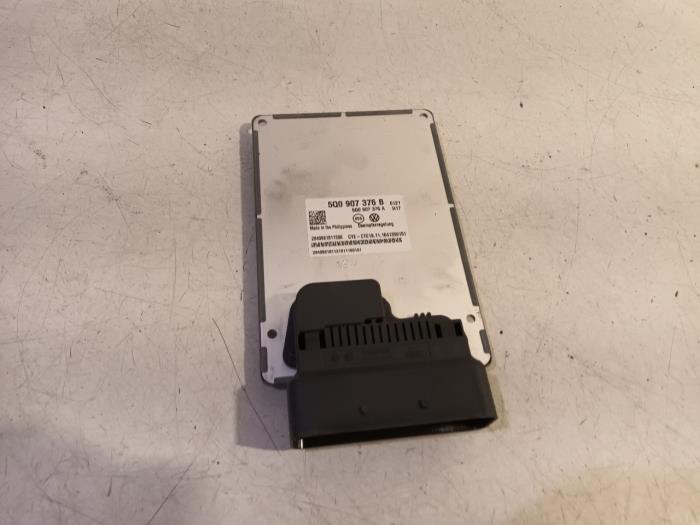 Gebruikte Computer Diversen Skoda Superb Prijs € 105,00 Margeregeling aangeboden door Van der Ven Autorecycling B.V.