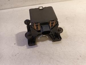 Gebruikte Sensor cruise control Skoda Superb Prijs € 240,00 Margeregeling aangeboden door Van der Ven Autorecycling B.V.