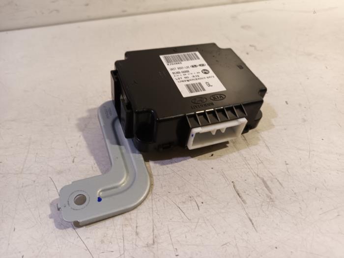 Gebruikte Module Bodycontrol Kia Picanto Prijs € 55,00 Margeregeling aangeboden door Van der Ven Autorecycling B.V.