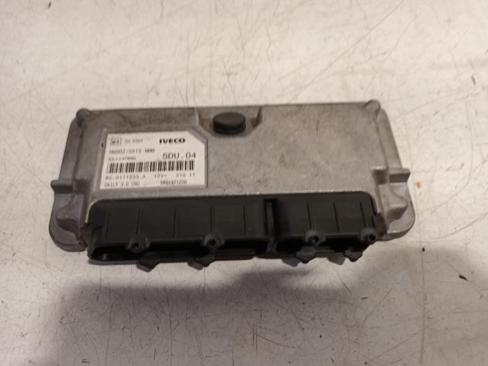 Gebruikte Computer Motormanagement Iveco New Daily Prijs € 185,00 Margeregeling aangeboden door Van der Ven Autorecycling B.V.