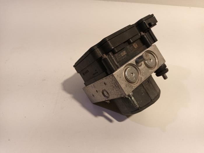 Gebruikte ABS Pomp Citroen C1 Prijs € 24,95 Margeregeling aangeboden door Van der Ven Autorecycling B.V.