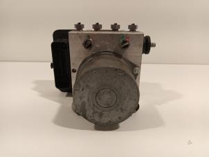 Gebruikte ABS Pomp Dacia Spring Prijs € 250,00 Margeregeling aangeboden door Van der Ven Autorecycling B.V.