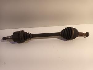 Gebruikte Homokineetas links-voor Peugeot 508 Prijs € 55,00 Margeregeling aangeboden door Van der Ven Autorecycling B.V.