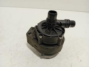 Gebruikte Koelvloeistof pomp DS Automobiles DS3 Crossback Prijs € 60,00 Margeregeling aangeboden door Van der Ven Autorecycling B.V.