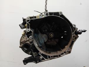 Gebruikte Versnellingsbak Opel Crossland X Prijs € 500,00 Margeregeling aangeboden door Van der Ven Autorecycling B.V.