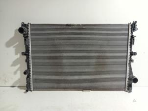 Gebruikte Radiateur Mercedes C-Klasse Prijs € 220,00 Margeregeling aangeboden door Van der Ven Autorecycling B.V.