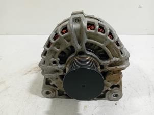 Gebruikte Alternator Renault Scenic Prijs € 55,00 Margeregeling aangeboden door Van der Ven Autorecycling B.V.