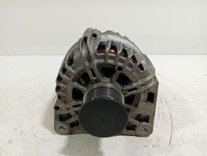 Gebruikte Dynamo Renault Megane Prijs € 60,00 Margeregeling aangeboden door Van der Ven Autorecycling B.V.