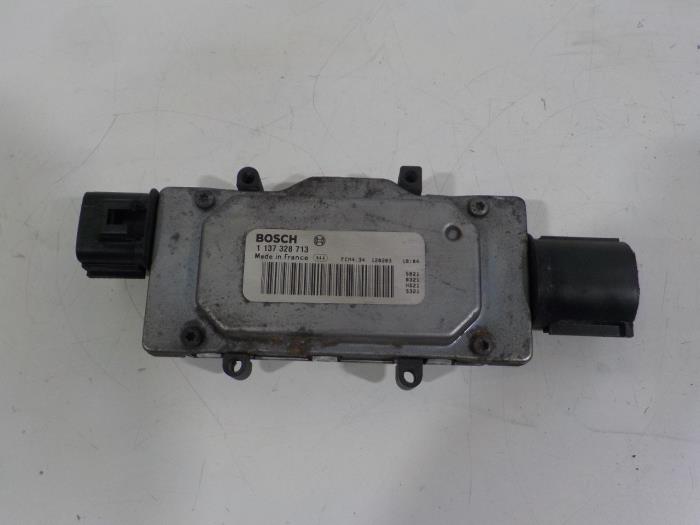 Gebruikte Computer Koeling Volvo V40 Prijs € 50,00 Margeregeling aangeboden door Van der Ven Autorecycling B.V.
