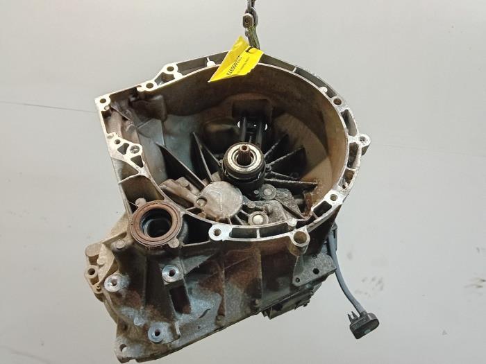 Gebruikte Versnellingsbak Ford Transit Prijs € 494,99 Margeregeling aangeboden door Van der Ven Autorecycling B.V.