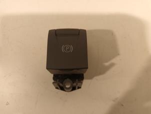 Gebruikte Schakelaar Renault Megane Prijs € 22,00 Margeregeling aangeboden door Van der Ven Autorecycling B.V.