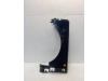 Scherm links-voor van een Landrover Range Rover 2002