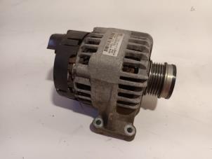 Gebruikte Alternator Fiat Punto Prijs € 25,00 Margeregeling aangeboden door Van der Ven Autorecycling B.V.